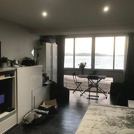 T2 Les Pieds Dans L Eau Vue Mer Apartment Six-Fours-les-Plages Luaran gambar